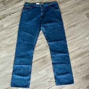 Wrangler “authentics” men’s jeans 38 x 34. New with tags.